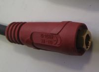 BK 10-25 - červená zásuvka kabelová (samice)   CX0045